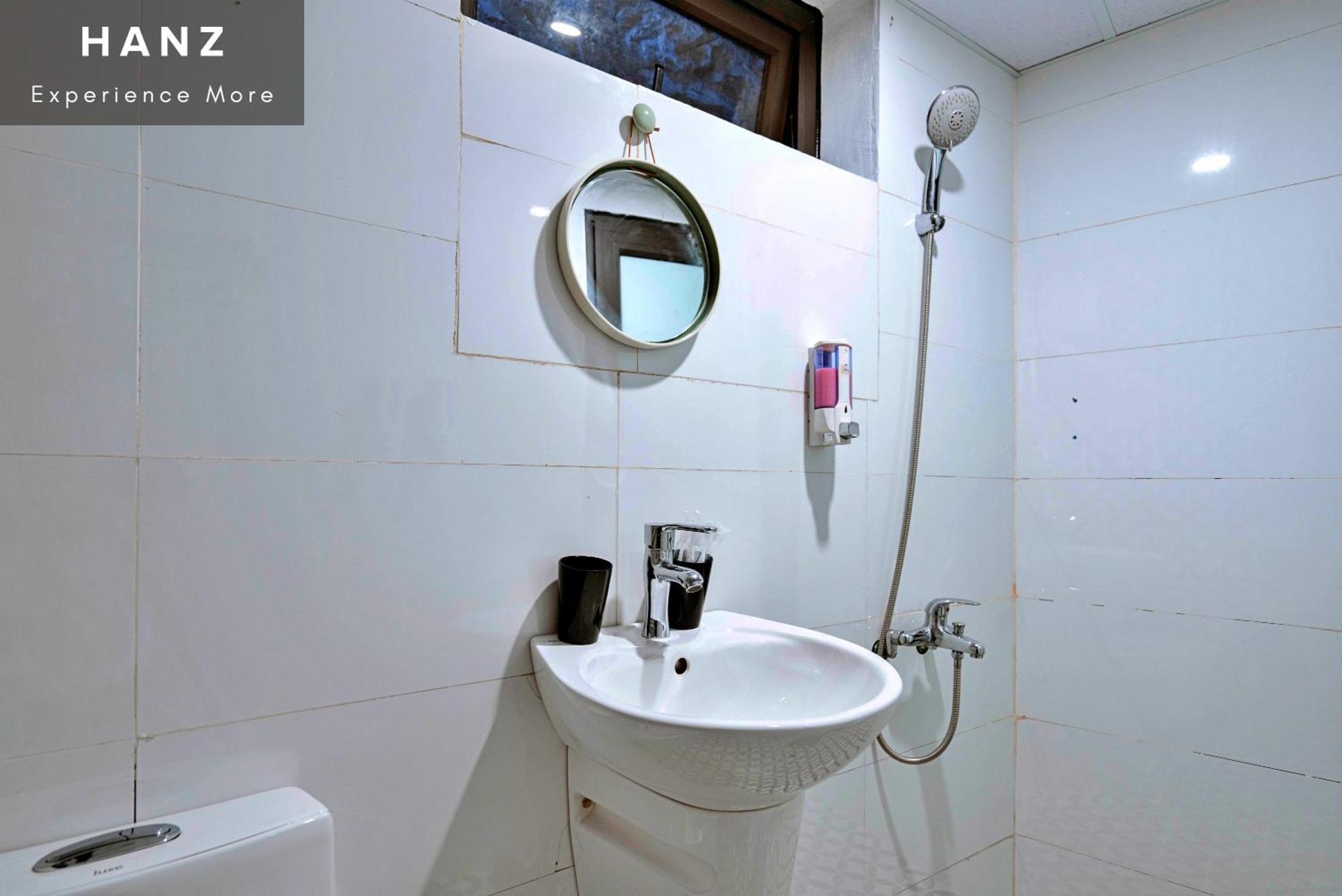Private Room In Halong City Center - Hanz Almor1 Ha Long Rum bild